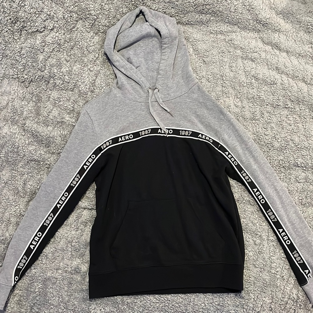Aeropostale sweatshirt